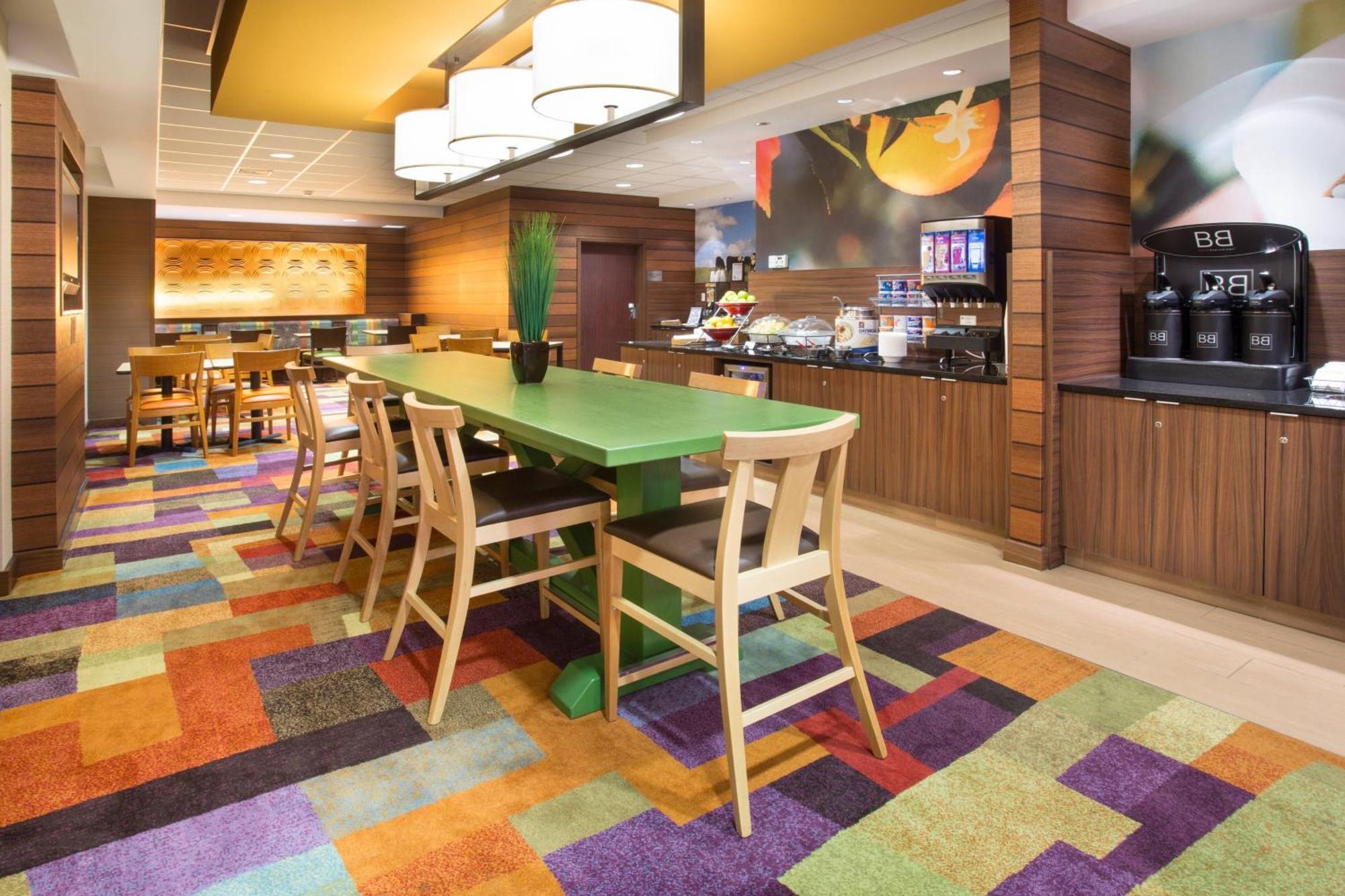 Fairfield & By Marriott Boston 3* Milford